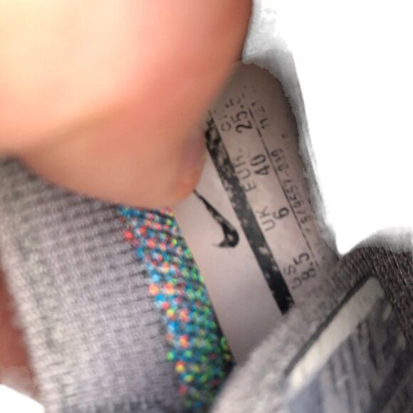 Nike Air VaporMax Grey Multi-Color Size 8.5 - Picture 2 of 16